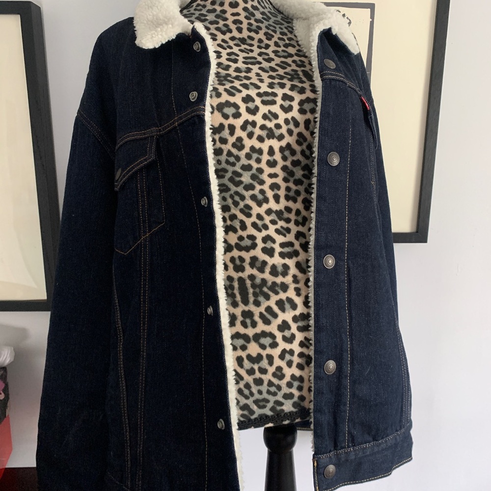 Men's Levi's Denim sherpa lined jacket. XXL New with tags